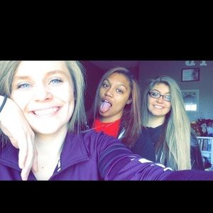 Meet your Posher, Madison